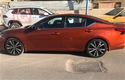 نيسان ألتيما